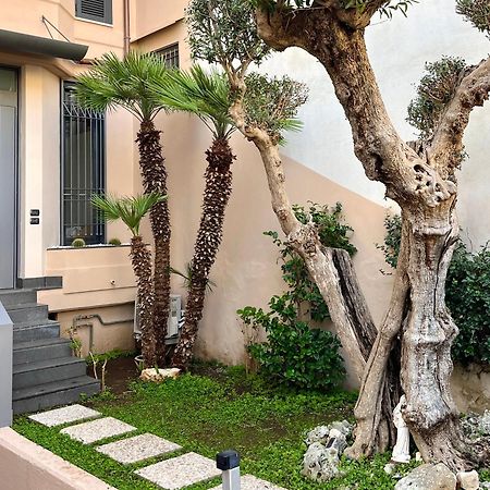 Il Villino B&B - Napoli/Pompei/Sorrento/Costiera Brusciano Exteriör bild